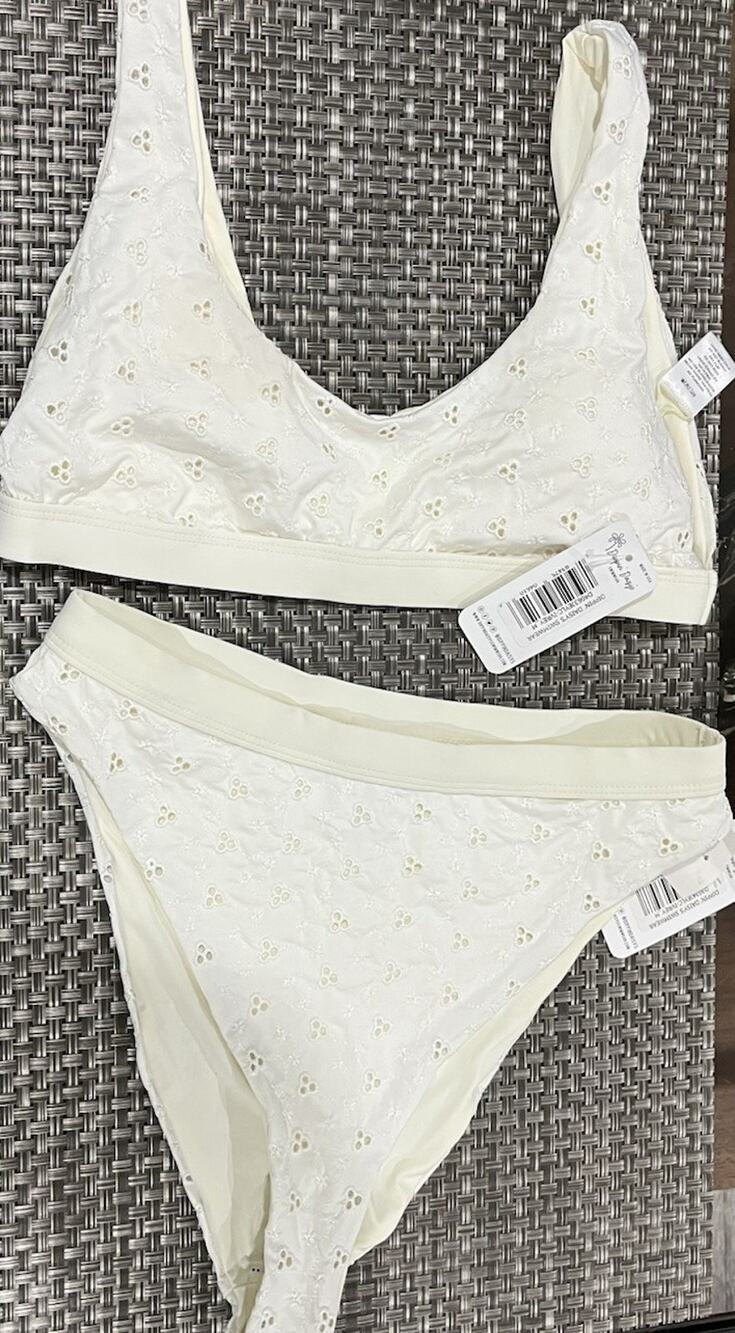 Dippin' Daisy's Bikini Ivory Eyelet High-Waisted Bottoms Size Medium Cheeky (A